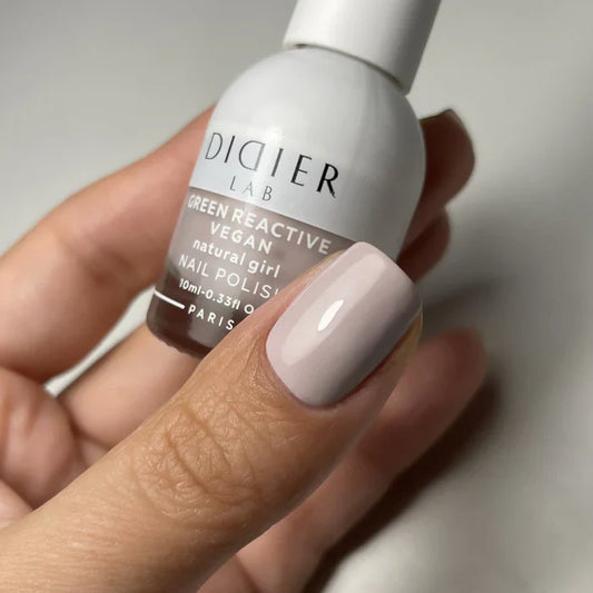 Lac unghii Vegan - Natural Girl "Didier Lab”, 10ml