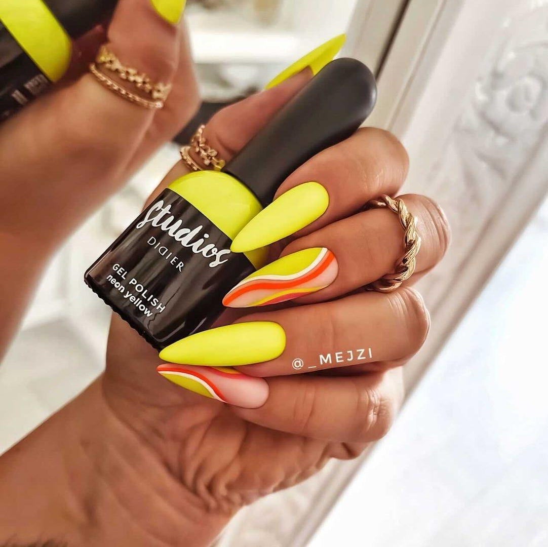 Lac semipermanent - Studios - Neon Yellow "Didier Lab", 8ml